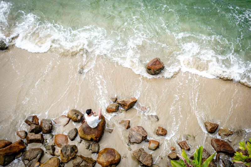 ensaio masculino em angra dos reis na praia